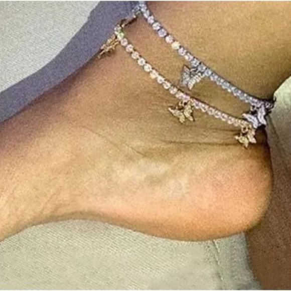 Gold tone Rhinestone Butterflies Ankle Bracelet - Picture 4 of 4
